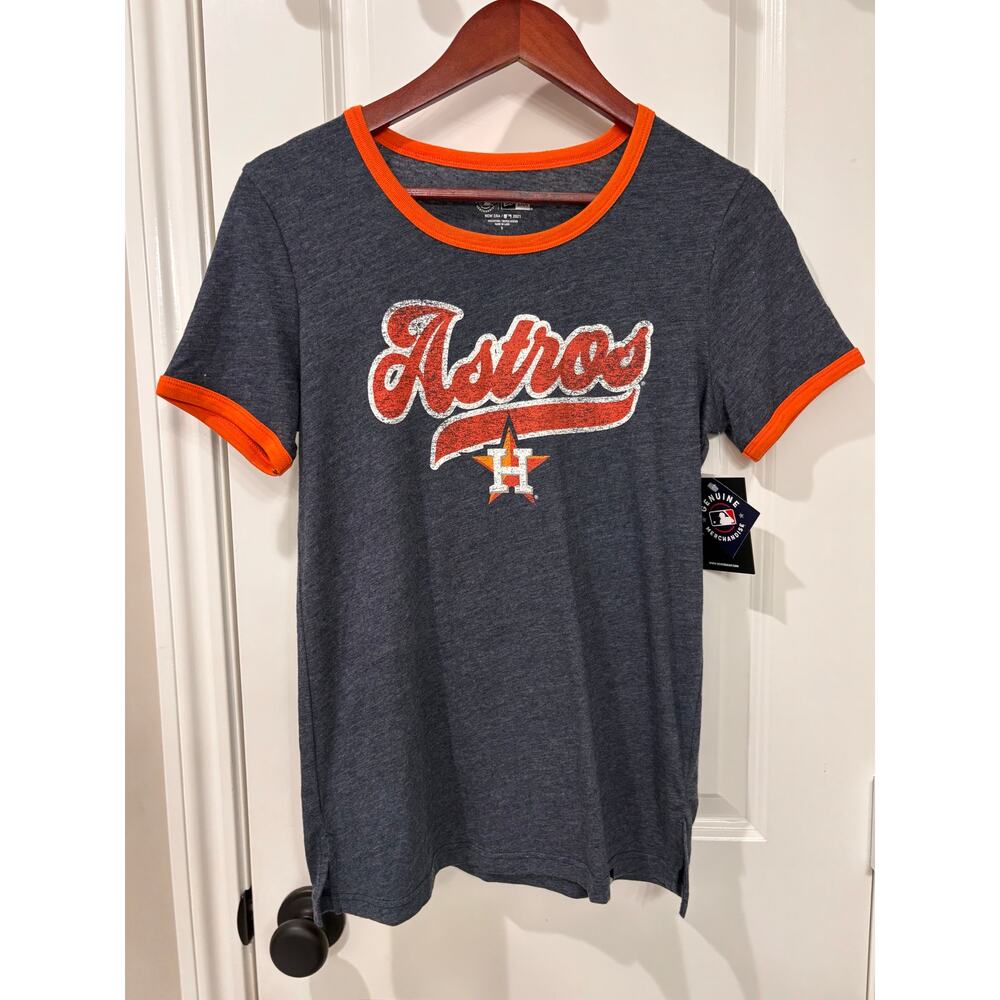 Houston Astro’s 2021 New Era Women’s T-Shirt            Size Small